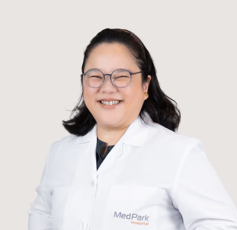 Dr. Kanokwan Urthamapimuk, DDS