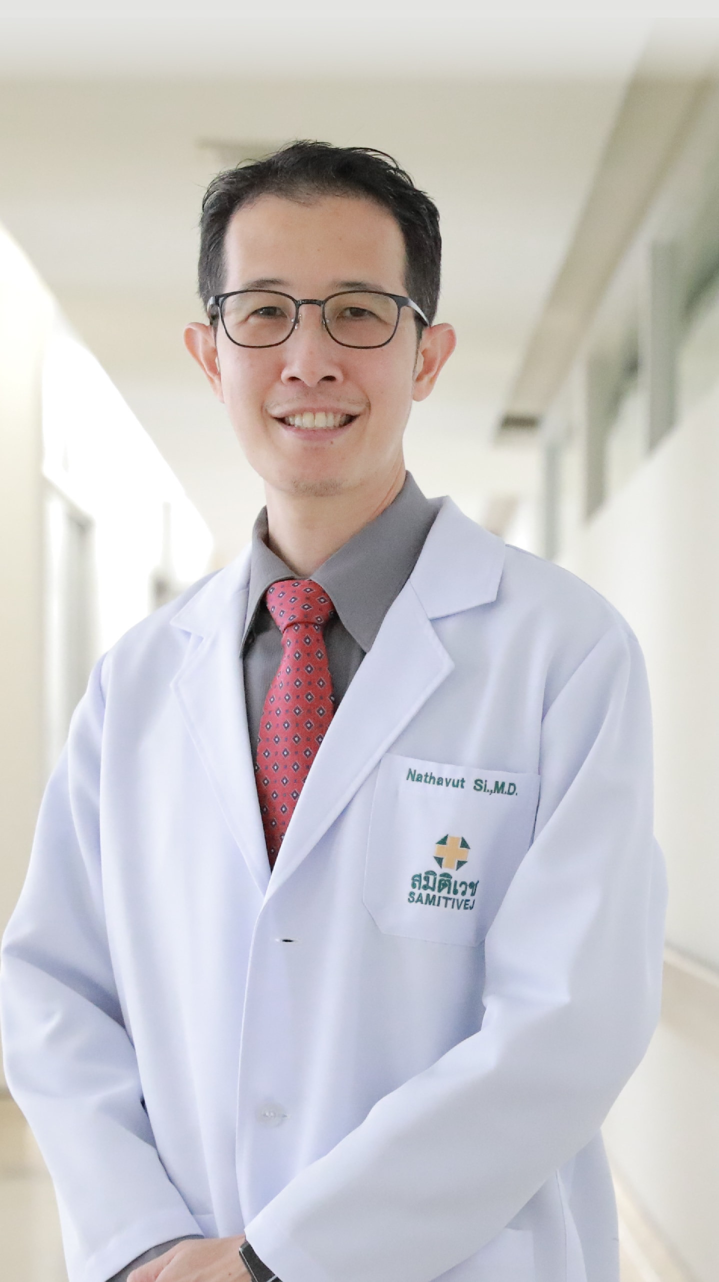 Dr. Nathavut Sirimontaporn, M.D.